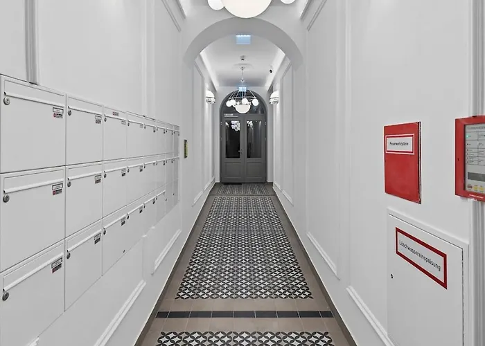 Nuell Residences 38 - Modern Attic Flat With Ac Διαμέρισμα